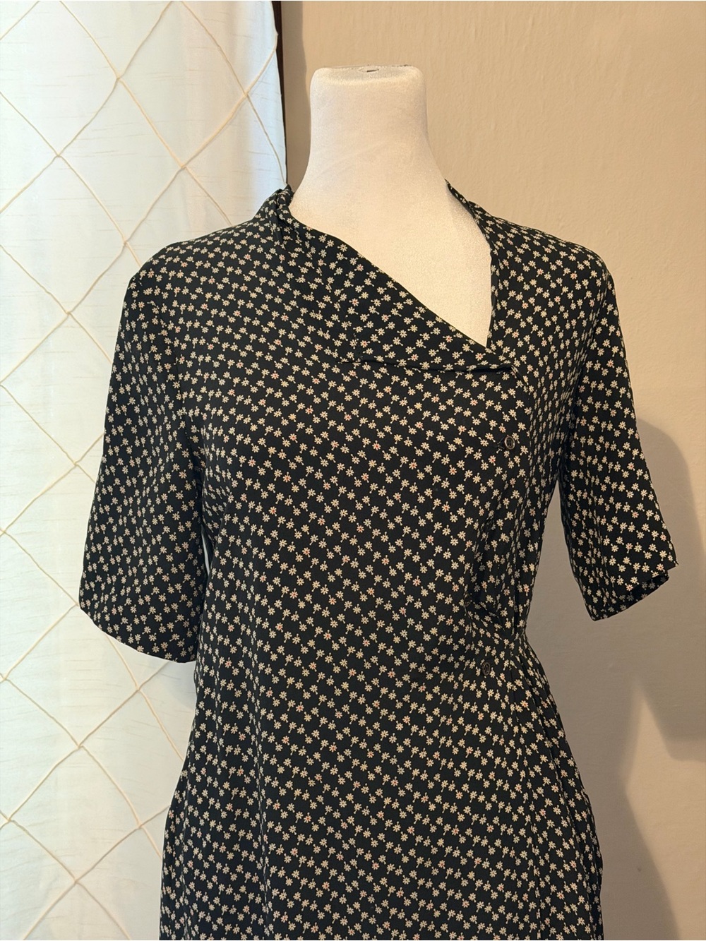 Vintage Bagarre 100% Pure Silk Floral Wrap Dress